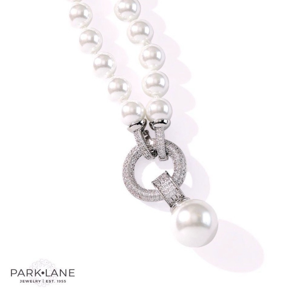 Park Lane Valentina Pearl Necklace with matching earrings beautiful set